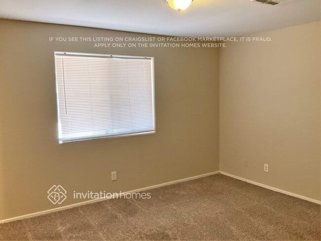 Photo - 250 Dakota St