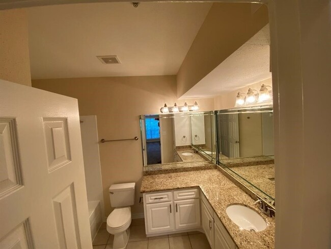 Photo - 1919 Post Oak Park Dr Unit 1201