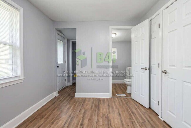 Photo - 204 E Crovat St