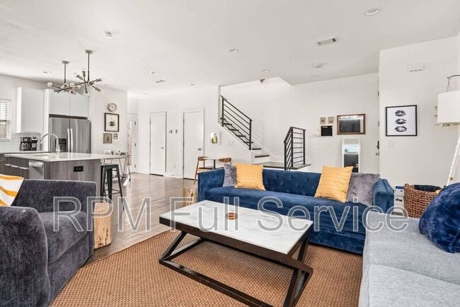 Photo - 208 Myrtle St