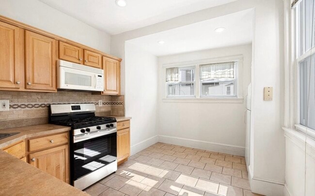 Photo - 871 N 22nd St