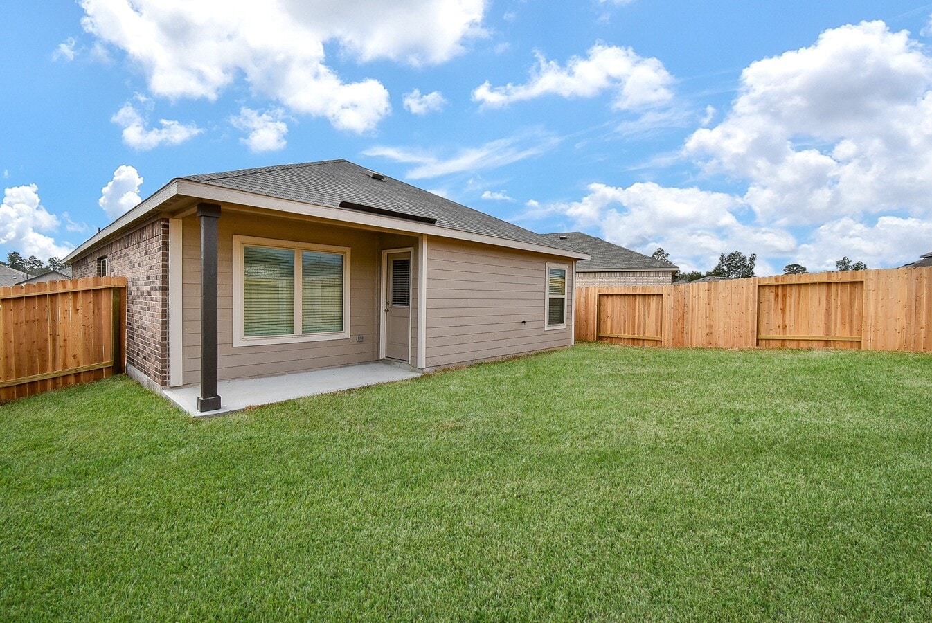 Photo - 8006 Camphor Ct