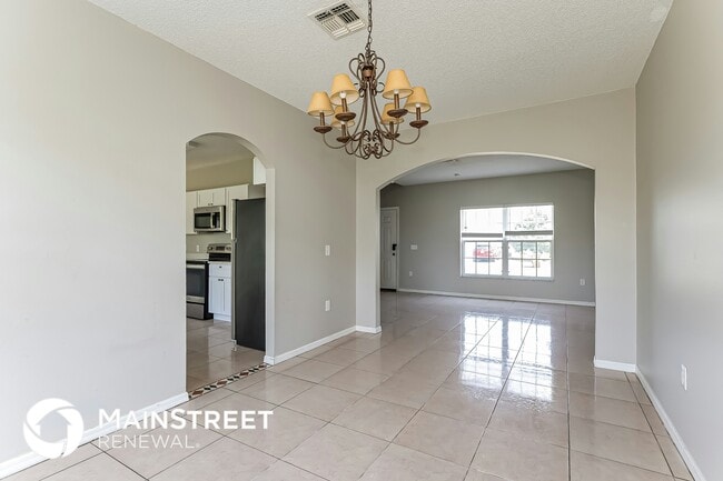 Photo - 637 S Delmonte Ct