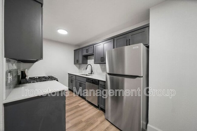 Photo - 4523 E 31st St