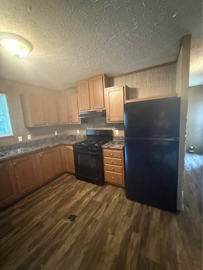 Building Photo - 1800 E Jordan Rd Rental