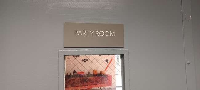 Photo - 2311 Pimmit Dr Unit 812E