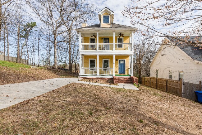 Photo - 1401 Rome Dr NW