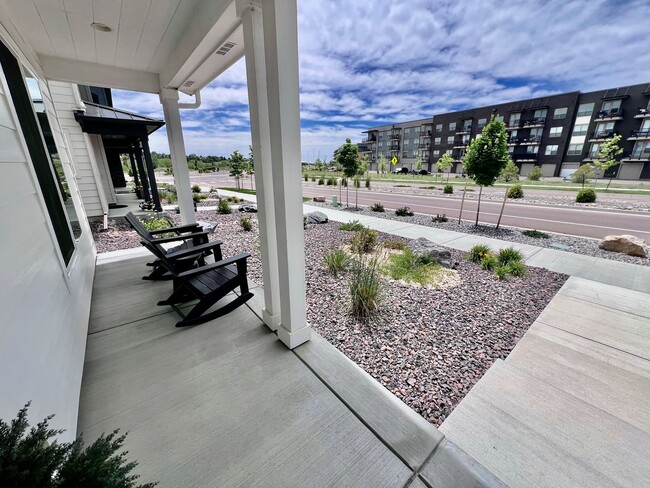 Photo - 3 Bed 3 Bath In The Greenways!!