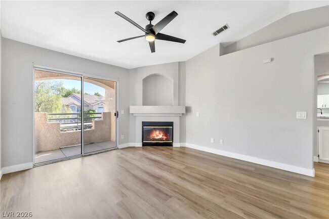 Photo - 5415 W Harmon Ave Unit 2086