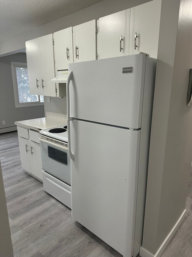 Photo - 4507-344 44 Ave Unit 304