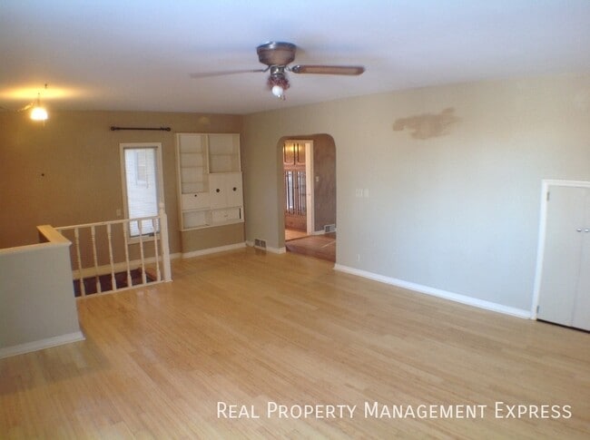 Photo - 3 Bedroom Acreage in Southeast Sioux Falls