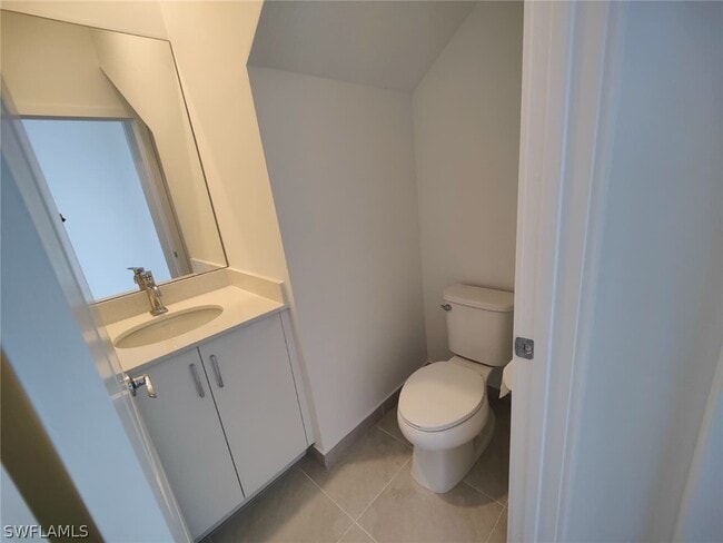 Building Photo - 5871 Cassidy Ln