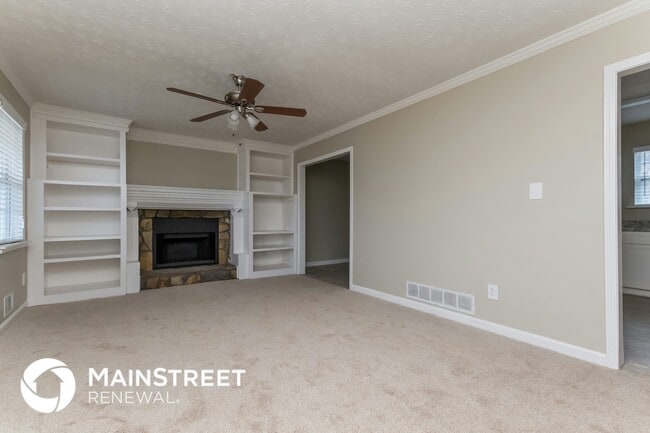 Photo - 331 Woodland St