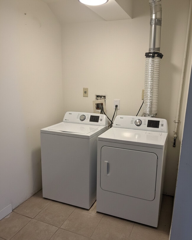 Photo - 8 Clifton Ave