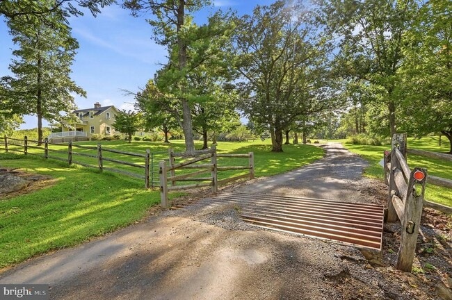 5646 Merry Oaks Rd