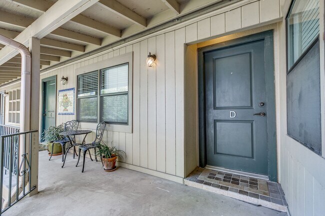 Photo - 1 BEDROOM BOUTIQUE APARTMENT Unit 1803-LS #D