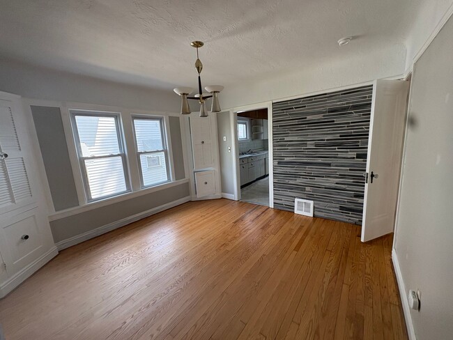 Photo - 2507 Brookview Blvd Unit 2507 Brookview Boulevard Down