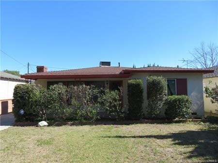 Building Photo - 6522 Oak Ave