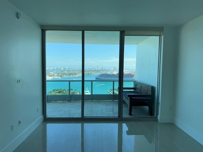Photo - 900 Biscayne Blvd Unit #2307