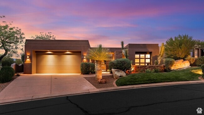 Building Photo - 2410 W Entrada Trail Rental