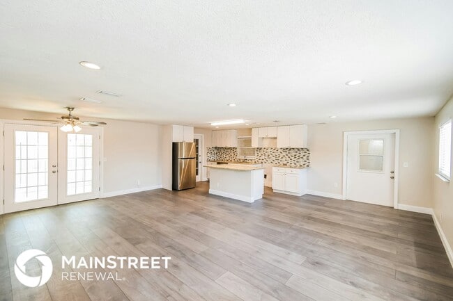 Photo - 468 Alsey Dr