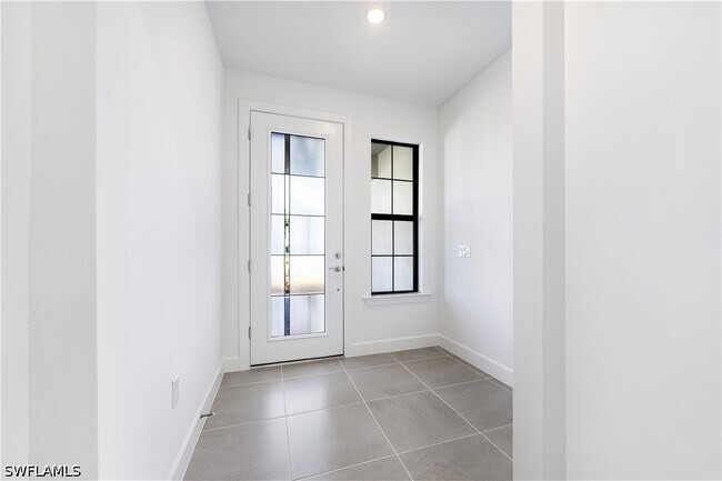 Photo - 19226 Hinkley Dr