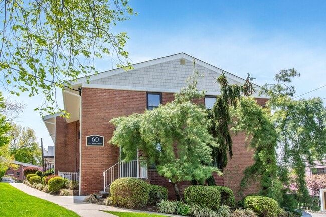 Linden Apartments