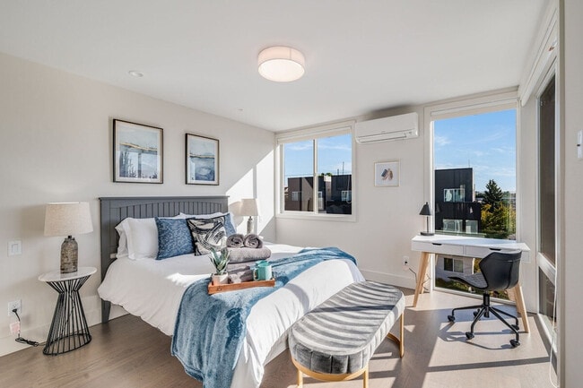 Photo - 4205 Evanston Ave N Unit ID1036016P