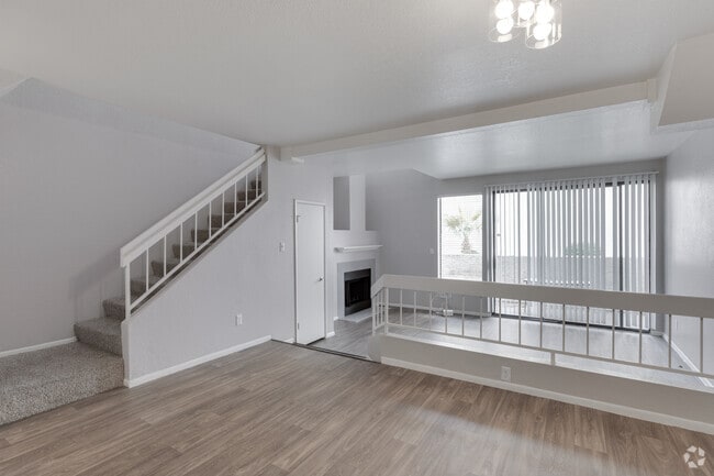 2BR, 2.5BA - 1,263SF