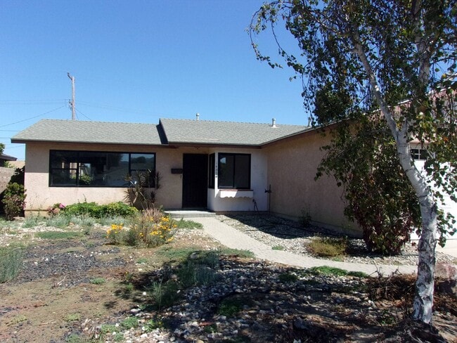Building Photo - Northeast Side of Lompoc Rental