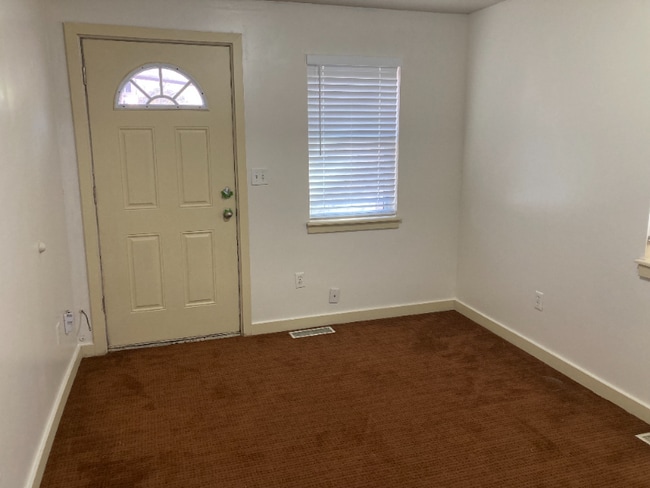 Photo - 335 S 700 E St