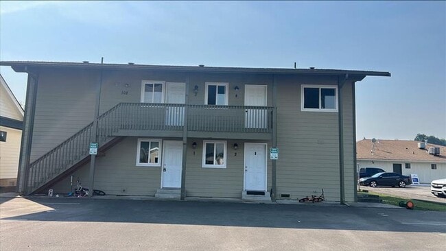 Building Photo - 108 Baker St Unit 1