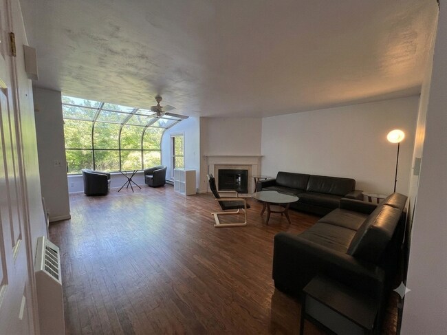 Photo - 103 Terrace View Dr