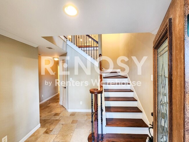 Photo - 219 W 27th St