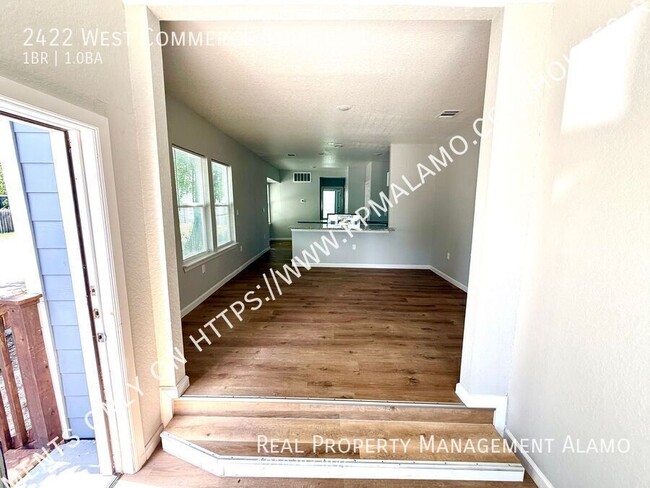 Photo - 2422 W Commerce St Unit 1