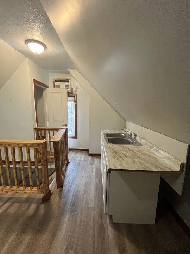 Photo - 3442 W 54th St