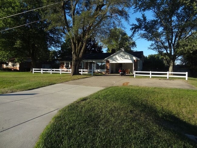 Photo - Charming Ranch Home with Fenced Yard and 2-Car Garage
