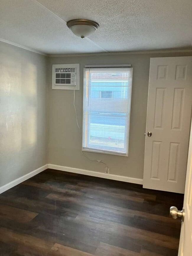 Photo - 78 Deerwood Park
