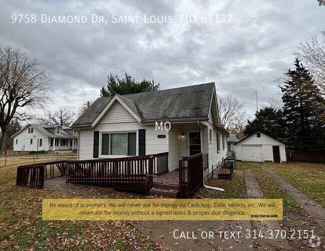 Building Photo - Charming 3-Bedroom Rental in Riverview Nei...