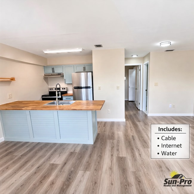 Building Photo - 108 Lacosta Ln Unit 623