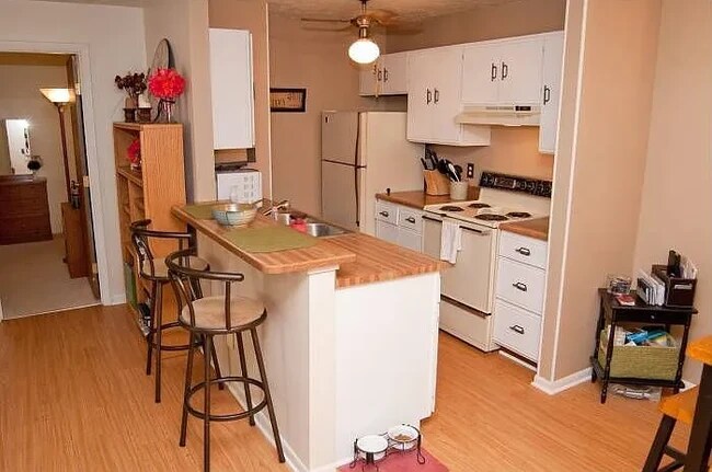 Photo - 22 Woodland Hills Dr Unit 1