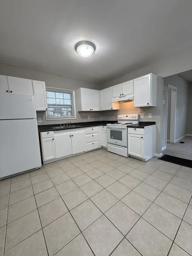 Photo - 2 Bed, 2 Bath in Atlanta!