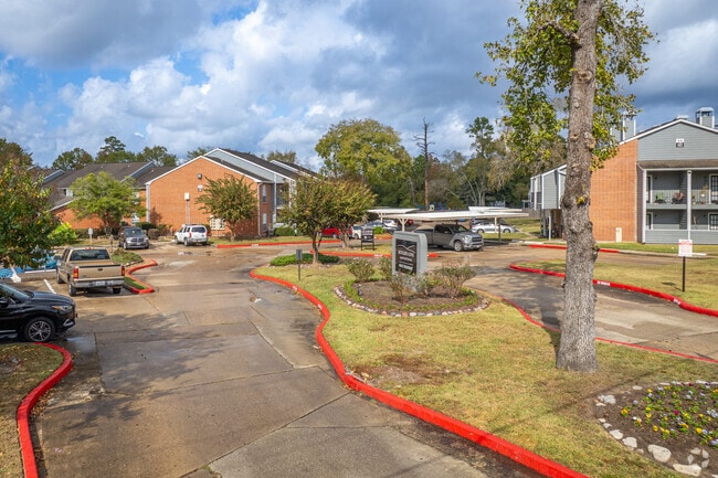 4045 Treadway Rd