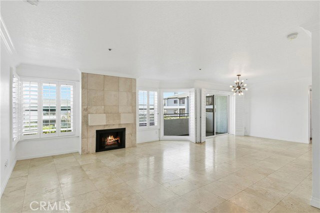 Photo - 260 Cagney Ln