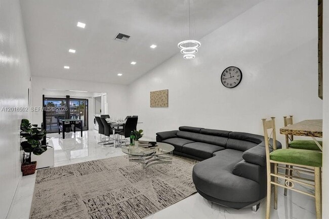 Photo - 5434 SW 25th Ave