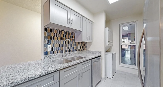 Photo - 865 S Quebec St Unit 303A