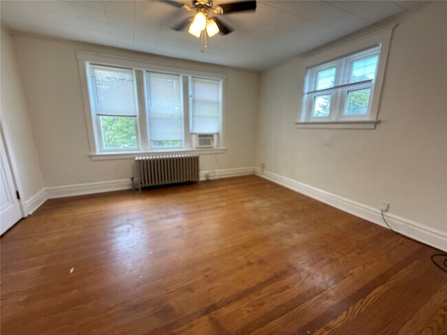 Photo - 3954 Dover Pl