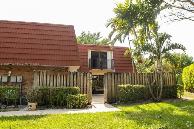 Building Photo - 726 NW 98th Cir Rental
