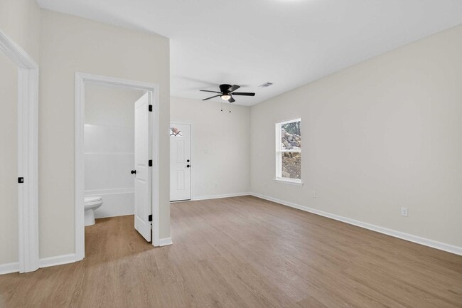 Photo - 2009-2011 Scotty Ct Unit 2009 Scotty Ct