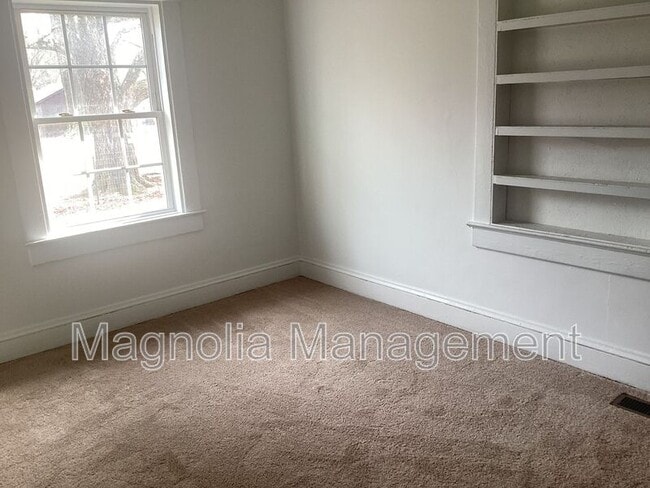 Photo - 234 Davis St